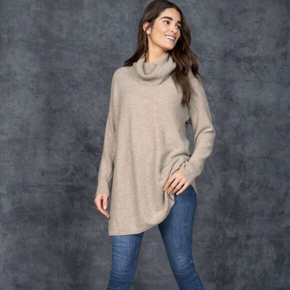 LL Bean Respun Cashmere Turtleneck Sweater Womens Medium Lagenlook Quiet Luxury - Picture 1 of 11